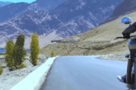 Top 5 Reasons to Take a Ladakh Bike Trip