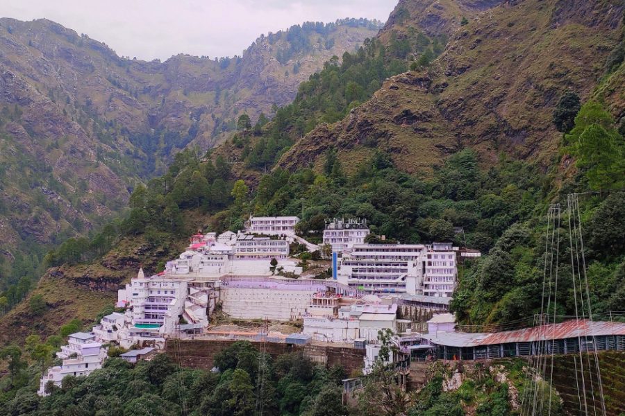 Kashmir Extravaganza with Vaishno Devi