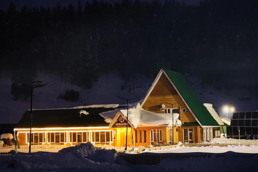 Kashmir - Special 4 (Srinagar - Gulmarg - Pahalgam - Sonmarg )