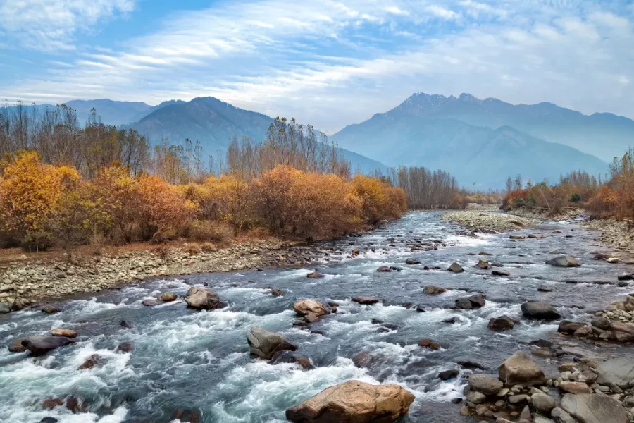 Srinagar Gulmarg Sonmarg Pahalgam Tour Package